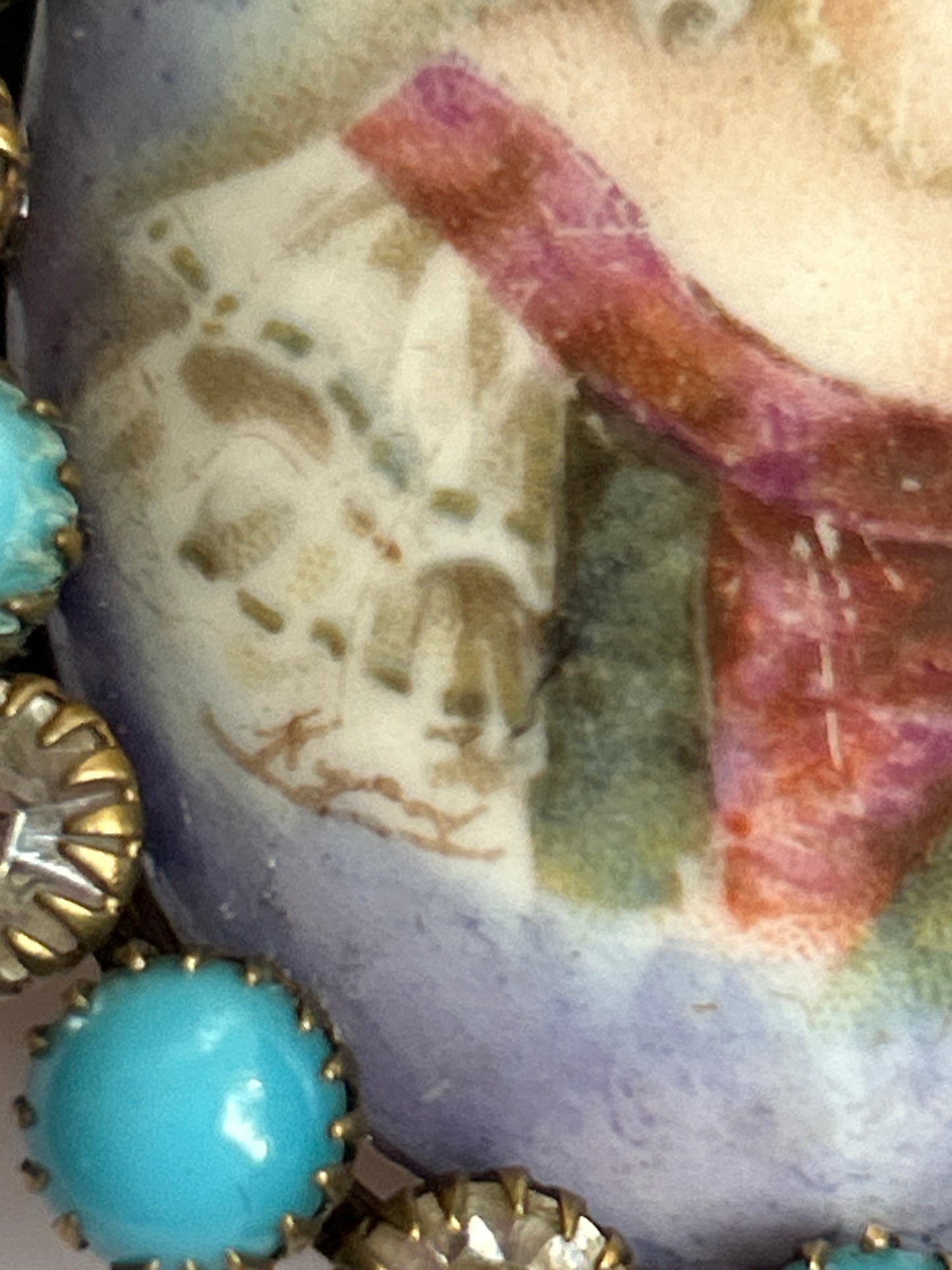 Victorian Antique Ceramic Brooch