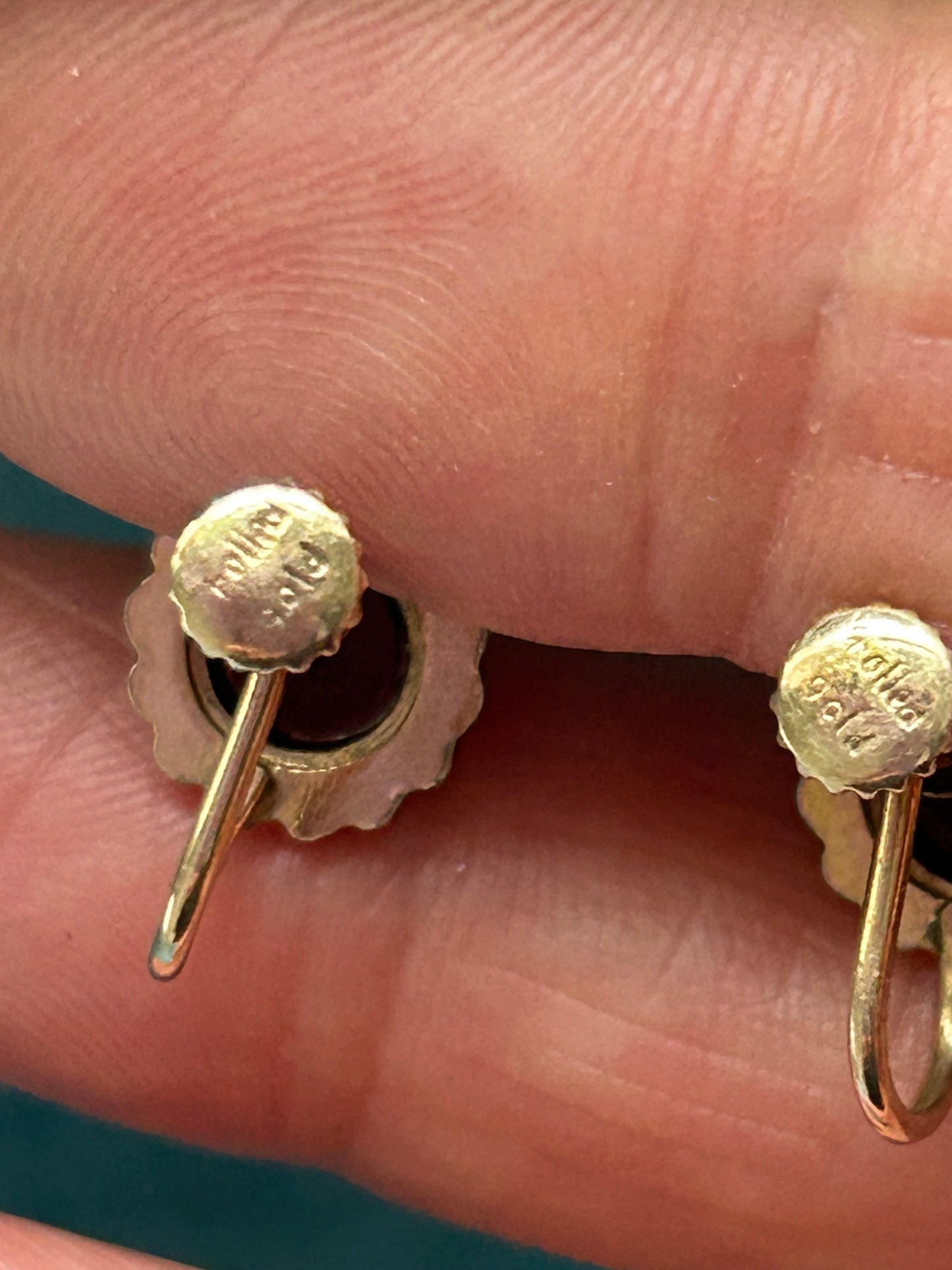 Vintage Amethyst Rolled Gold Screwback Stud Earrings