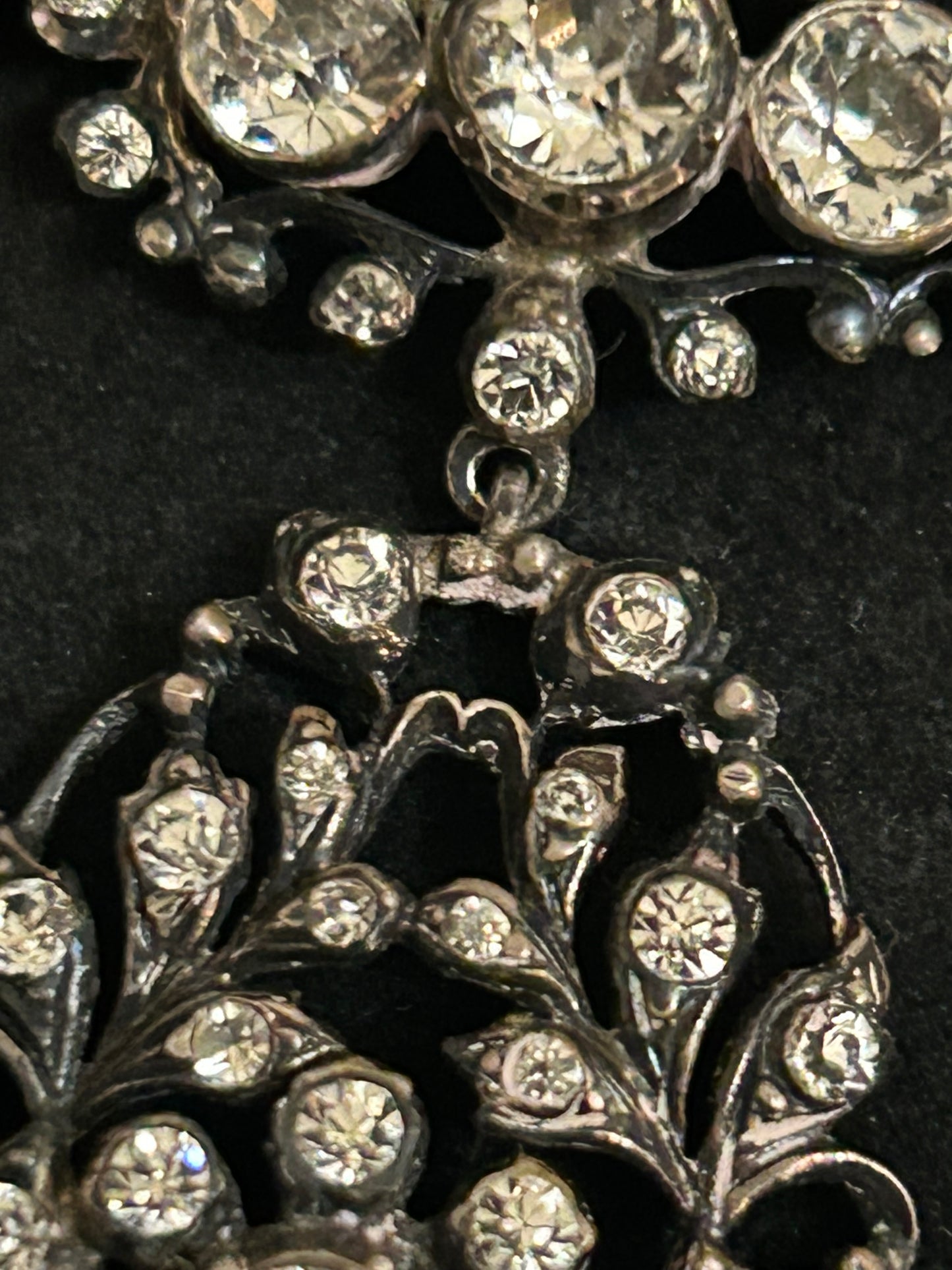 Early Victorian Silver And Crystal Paste Beautiful Necklace.