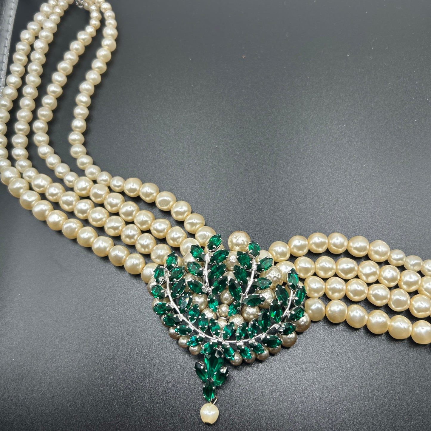 Christian Dior 1961 Vintage Rare Green Stones Necklace