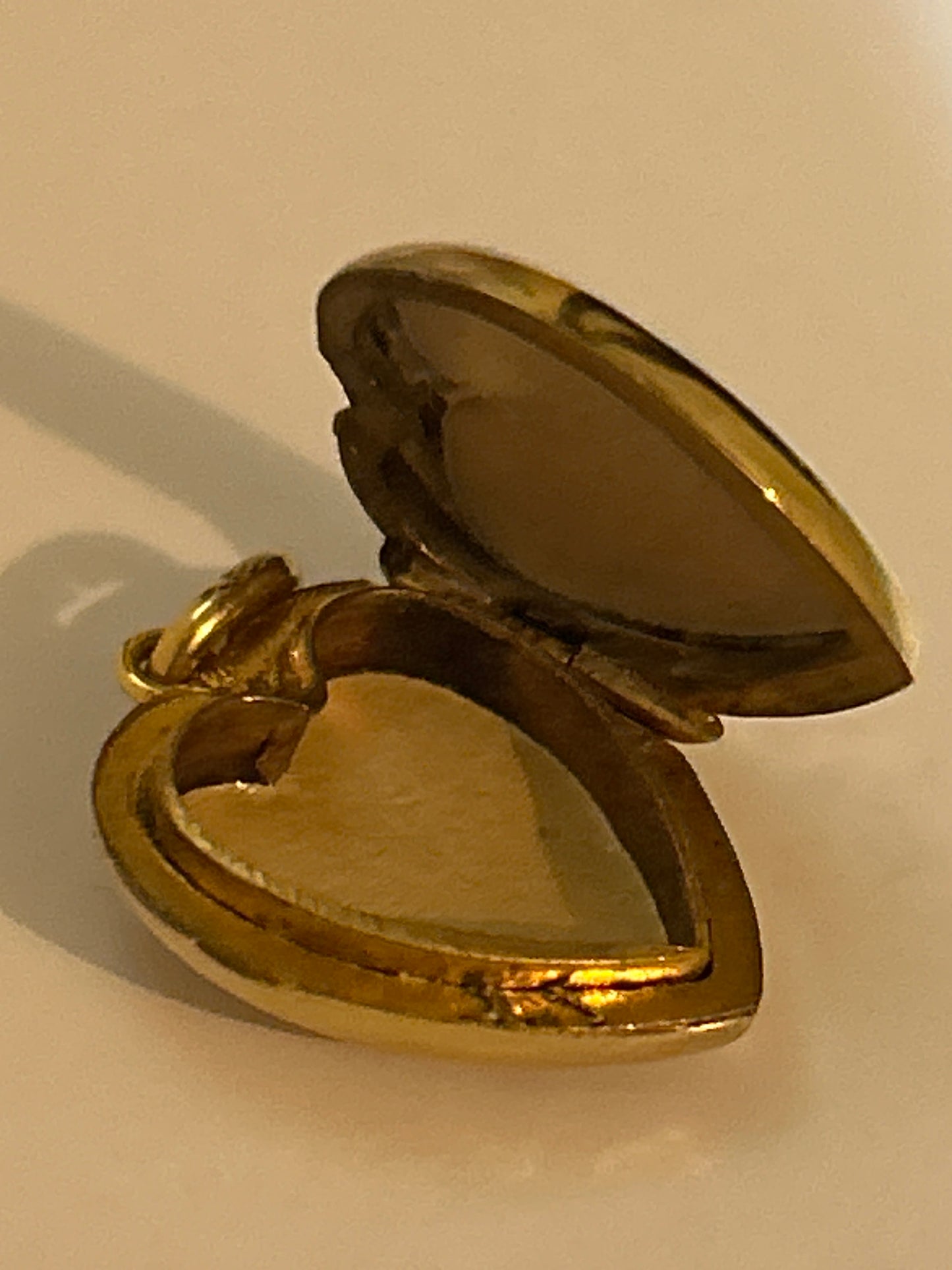 Love heart gold 9ct vintage locket pendant