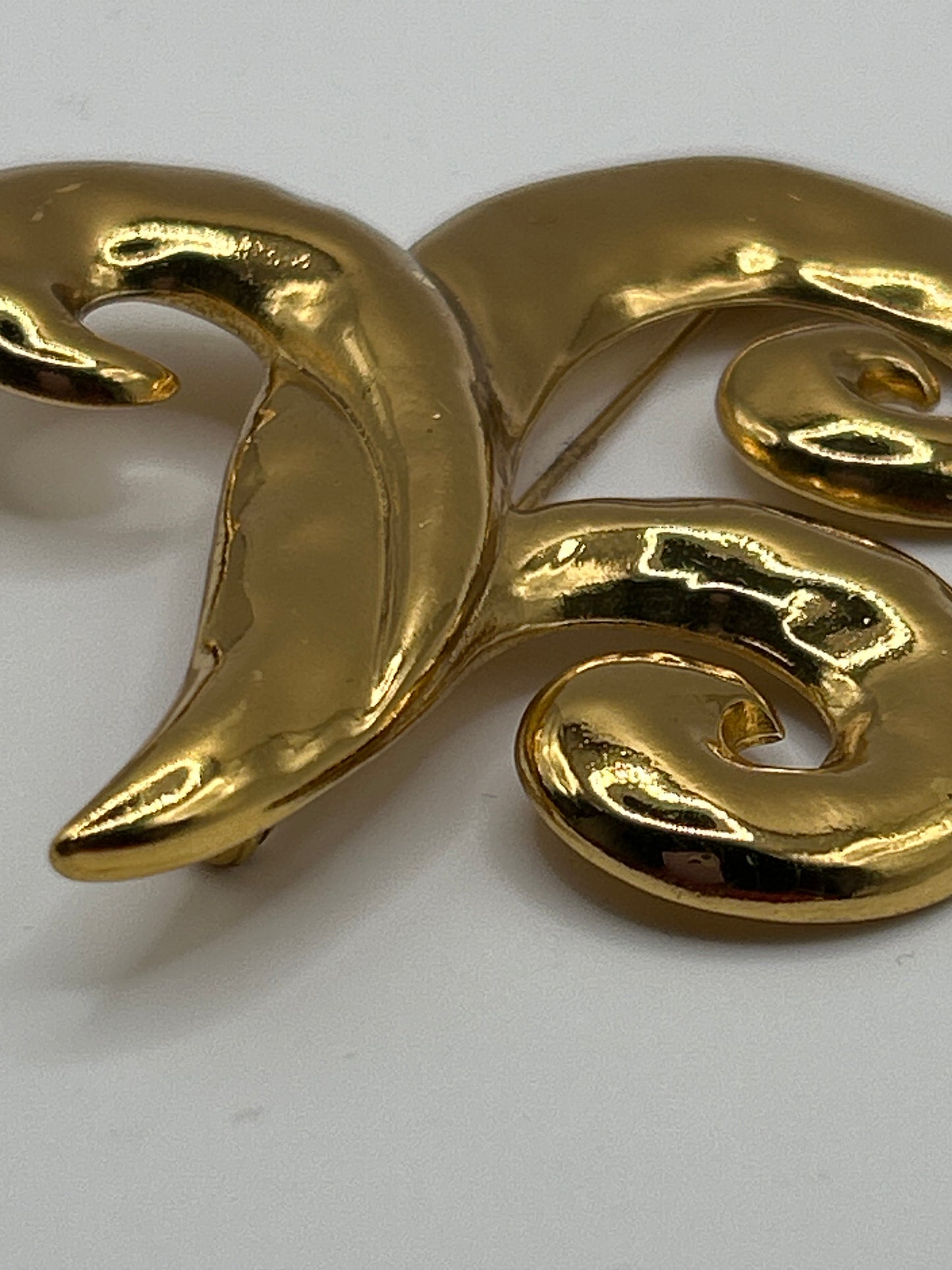 Yves Saint Laurent Vintage Gold-tone Metal Brooch.