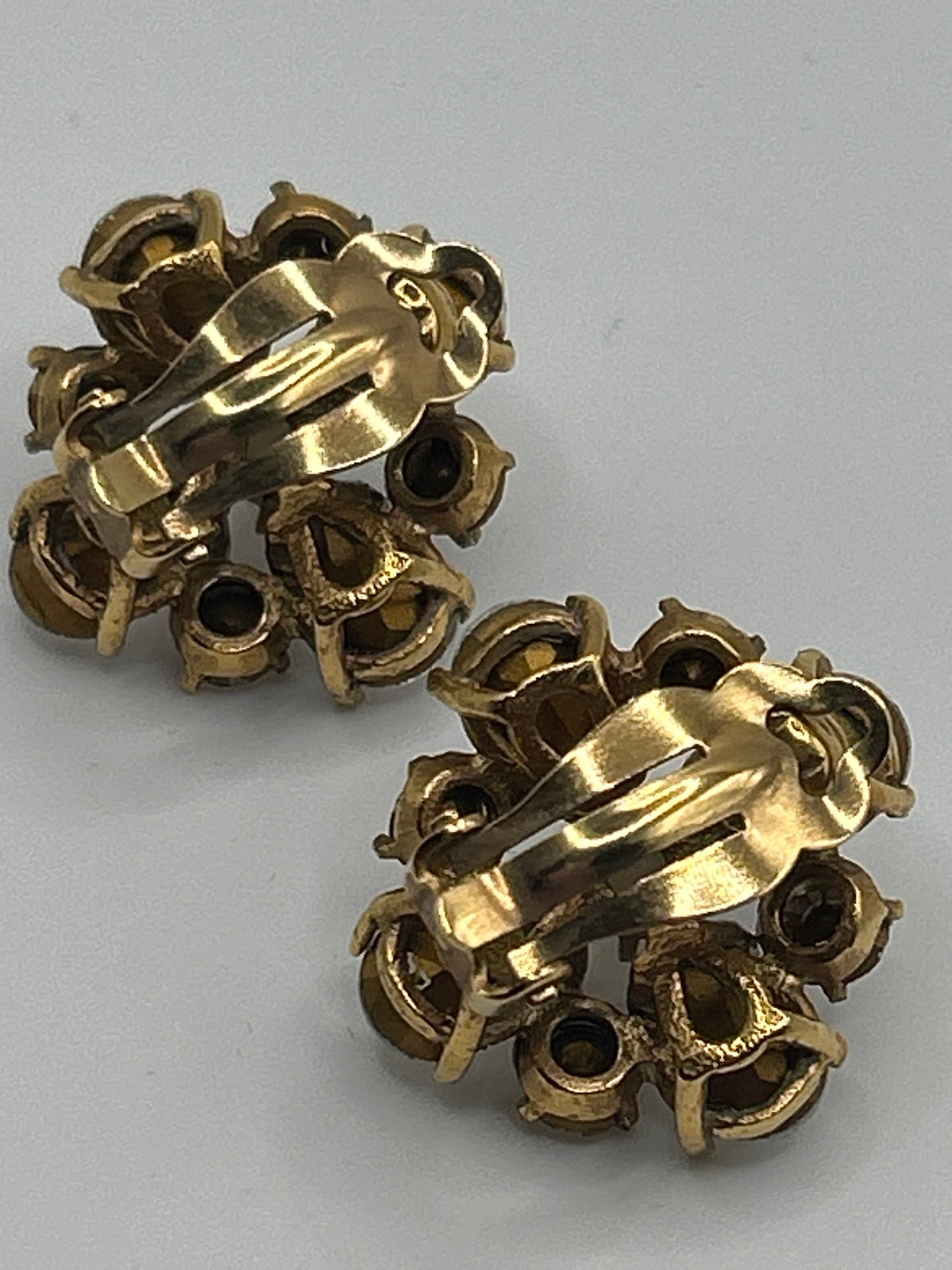 Chanel vintage 2002 clip on crystal earrings.