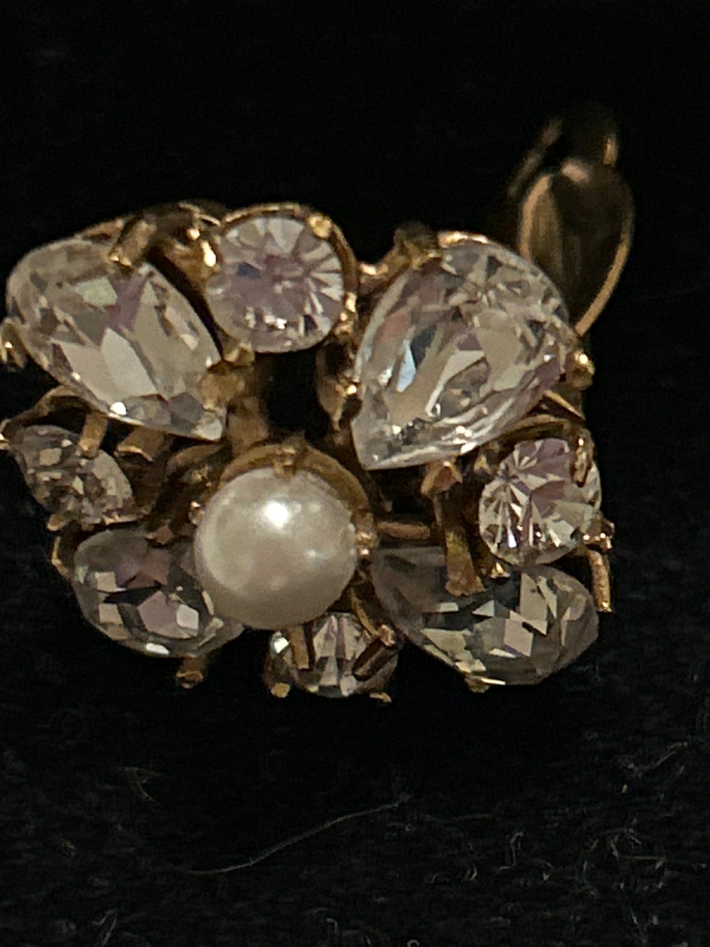 Chanel vintage 2002 clip on crystal earrings.