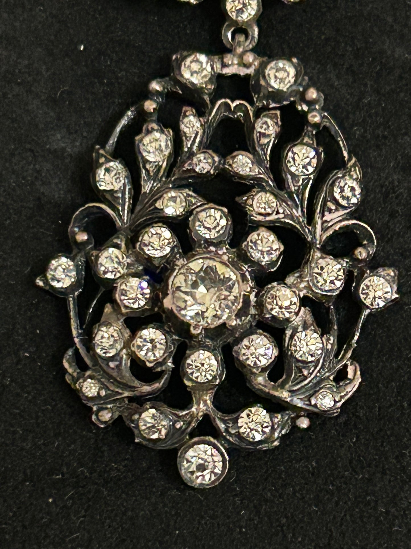 Early Victorian Silver And Crystal Paste Beautiful Necklace.