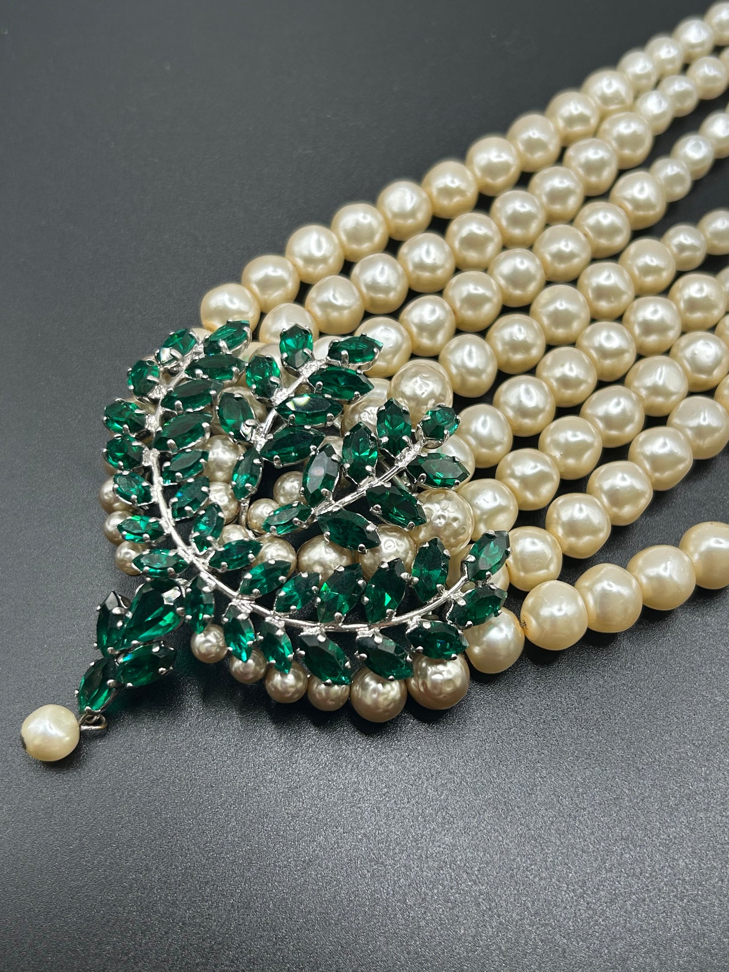 Christian Dior 1961 Vintage Rare Green Stones Necklace