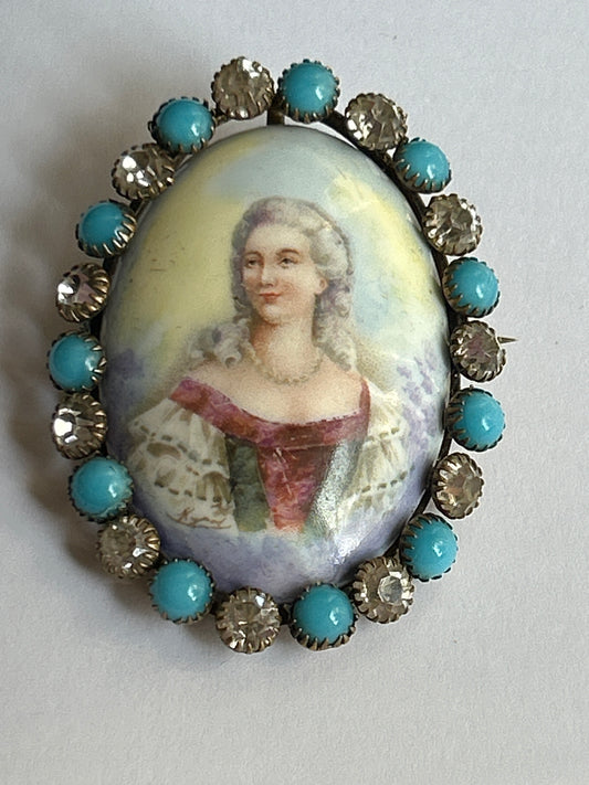 Victorian Antique Ceramic Brooch