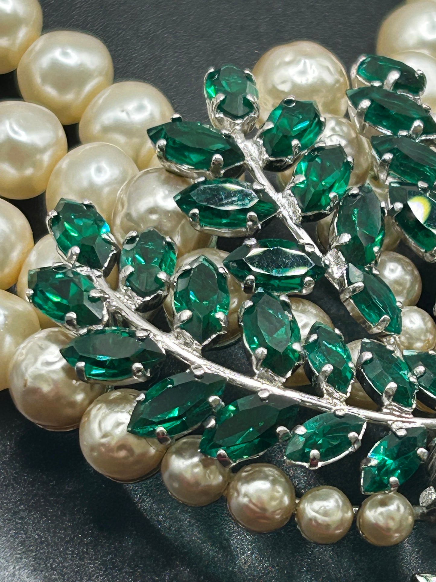 Christian Dior 1961 Vintage Rare Green Stones Necklace