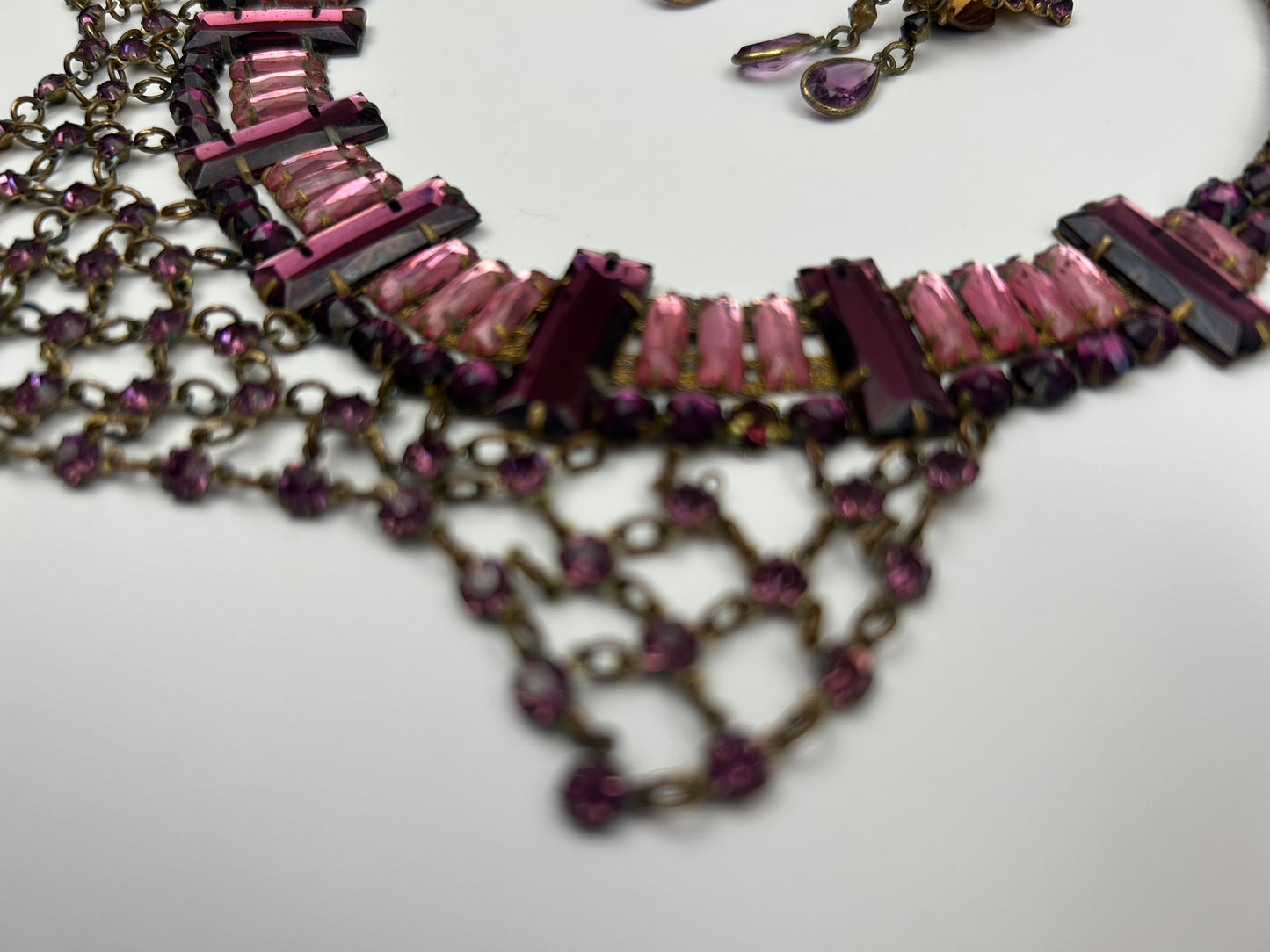 Antique 1930s Art Deco Pink Vauxhall Glass Bib Necklace And Clip On Earrings