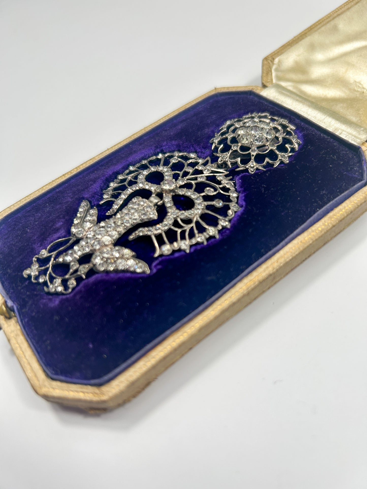 Antique Edwardian Saint Esprit pendant silver & paste.