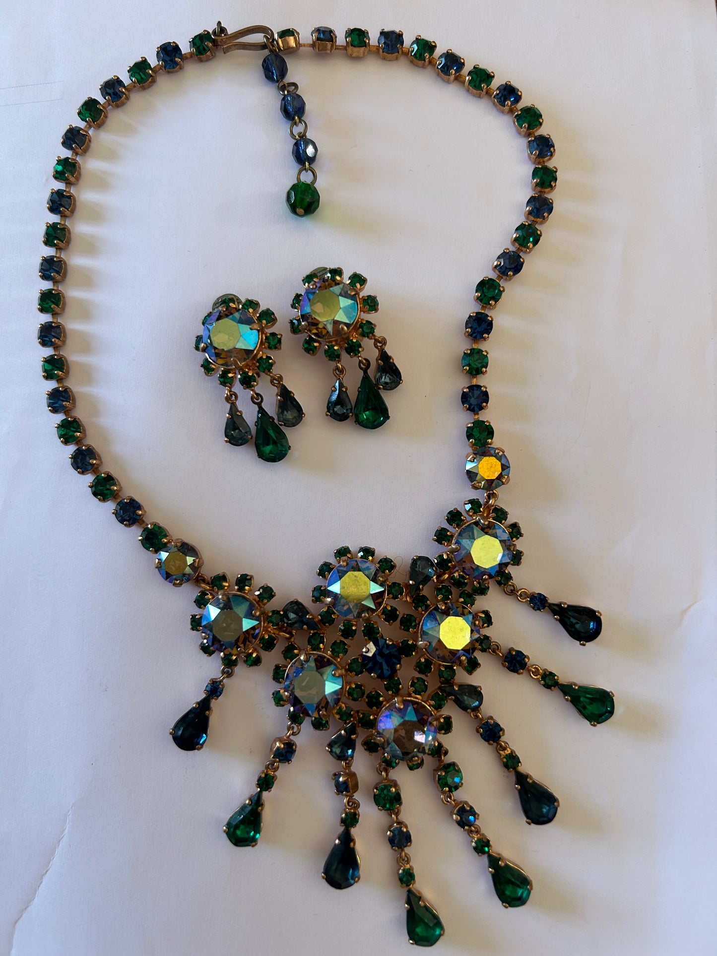 Vintage Drop Crystal Necklace With Earrings Clip On. Stunning Colours
