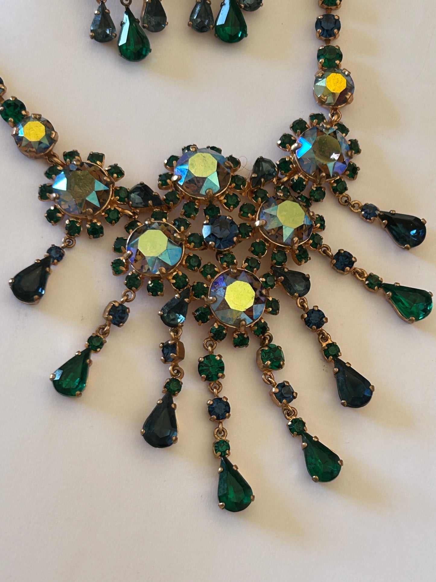 Vintage Drop Crystal Necklace With Earrings Clip On. Stunning Colours