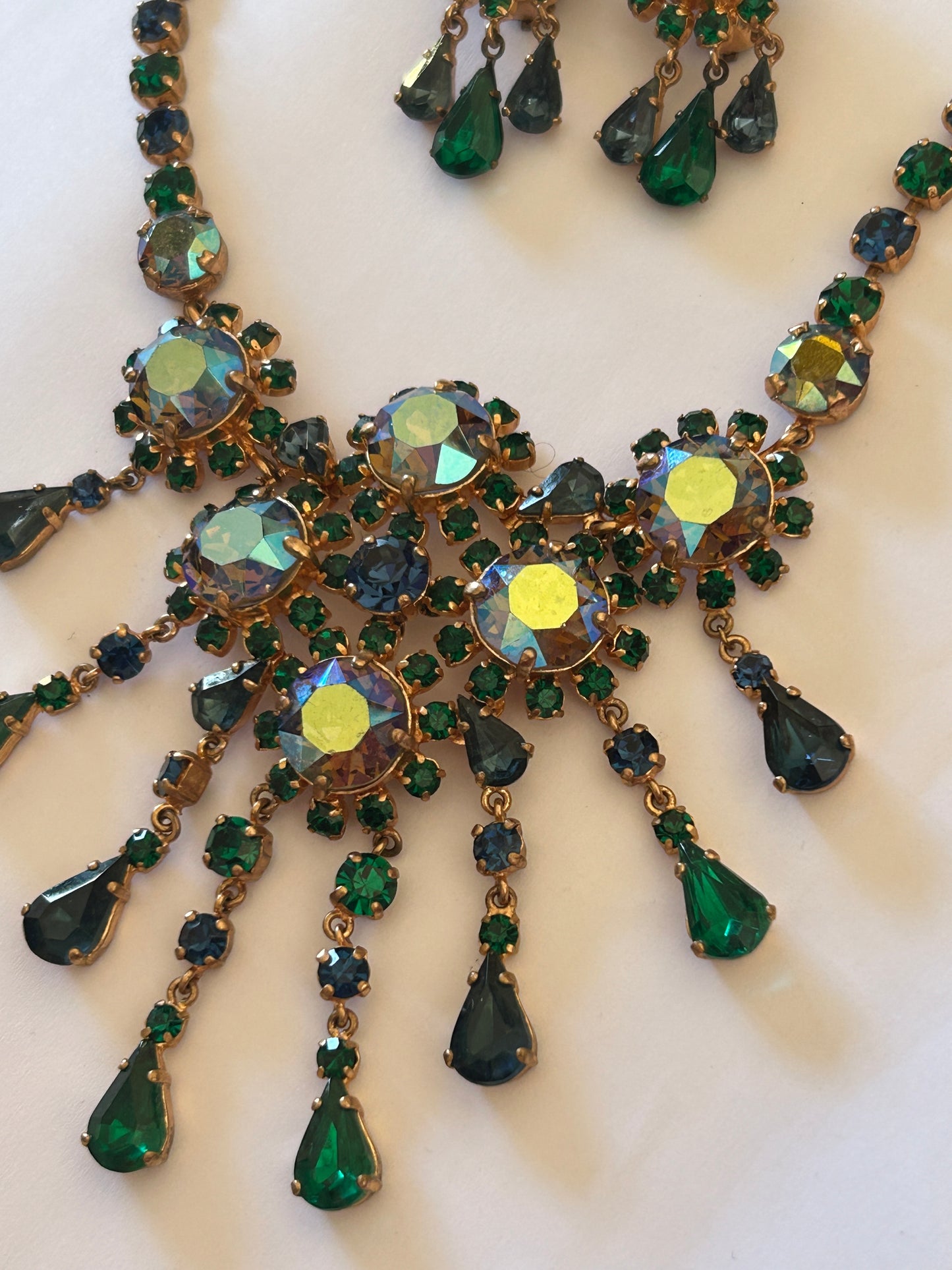 Vintage Drop Crystal Necklace With Earrings Clip On. Stunning Colours