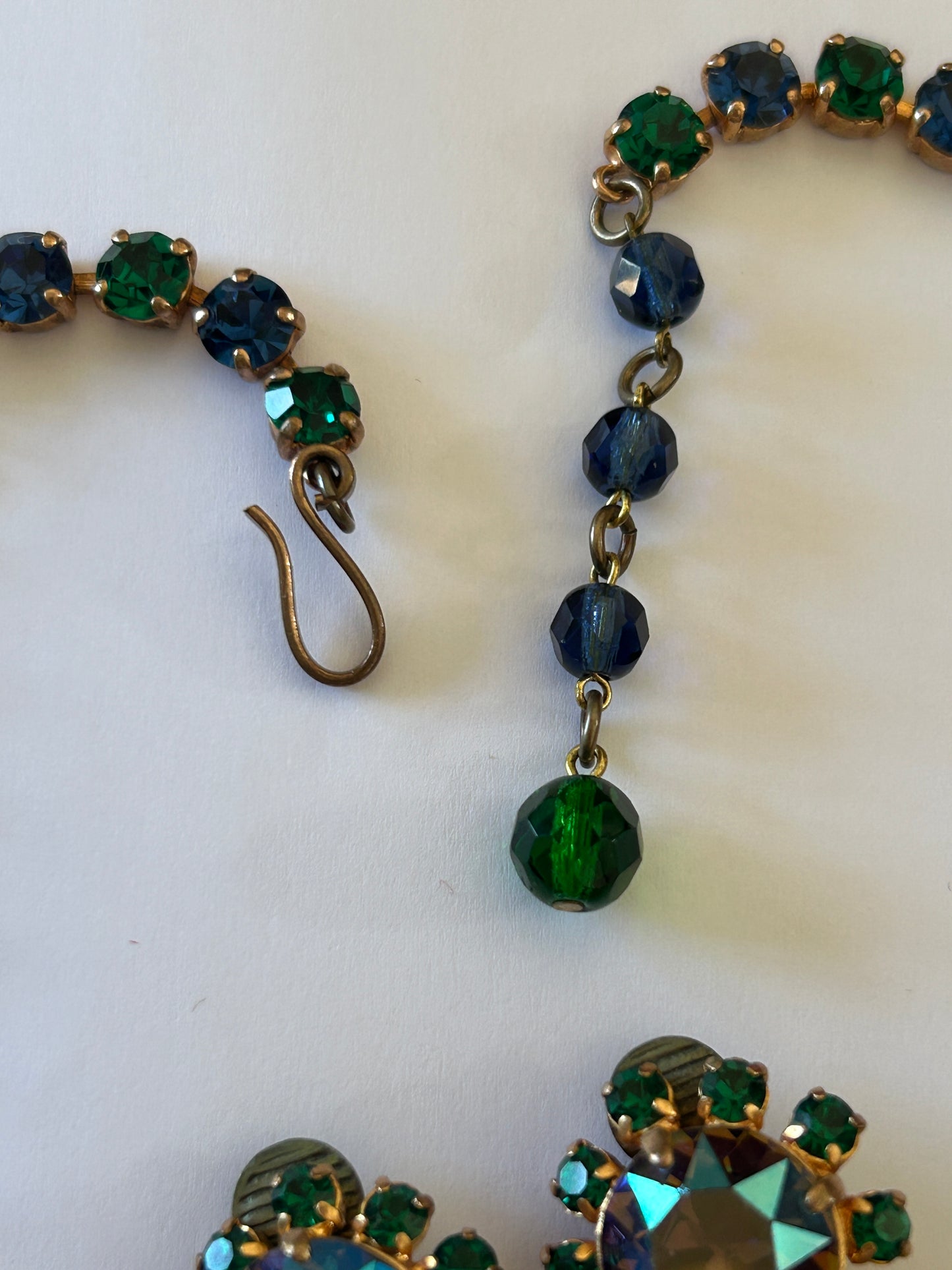 Vintage Drop Crystal Necklace With Earrings Clip On. Stunning Colours