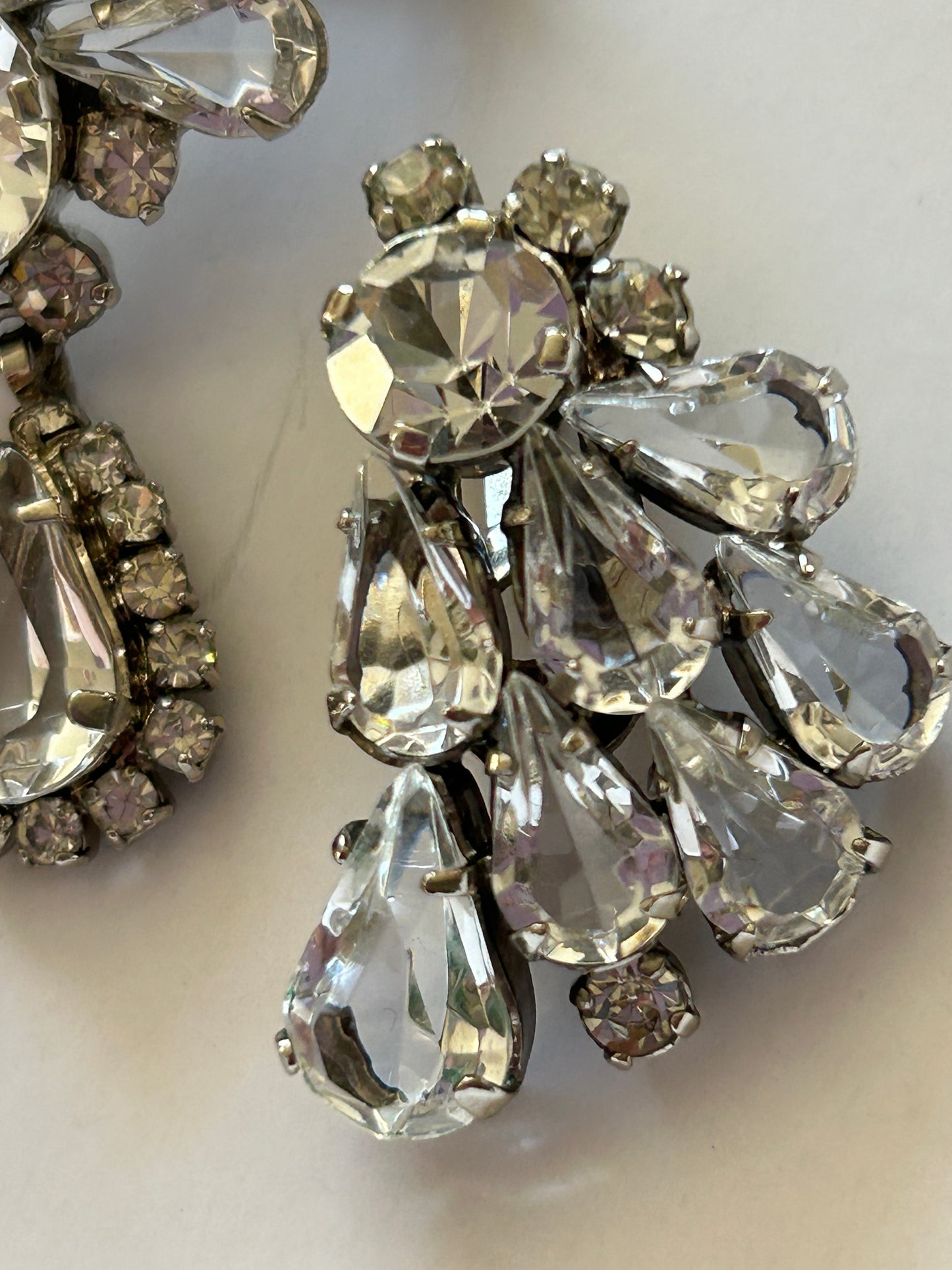 Vintage crystal set brooch and clip on earrings.