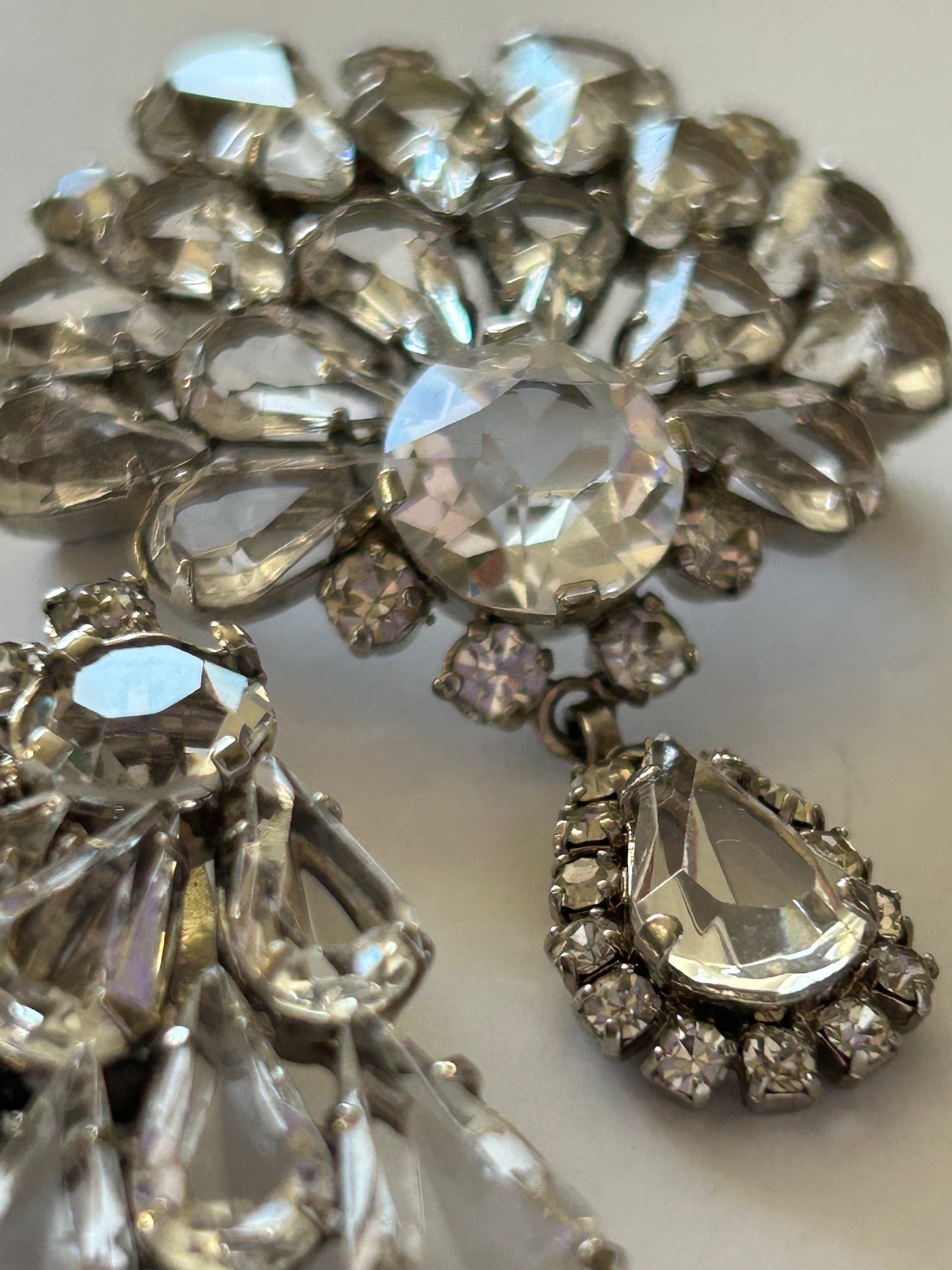 Vintage crystal set brooch and clip on earrings.