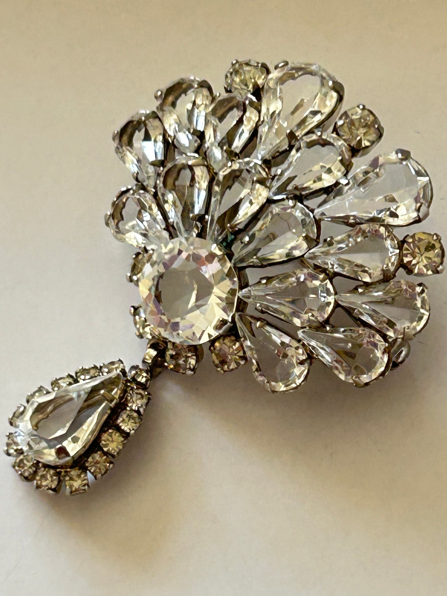 Vintage crystal set brooch and clip on earrings.