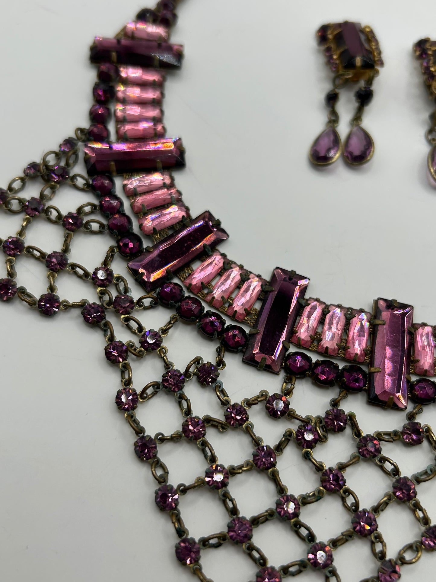 Antique 1930s Art Deco Pink Vauxhall Glass Bib Necklace And Clip On Earrings